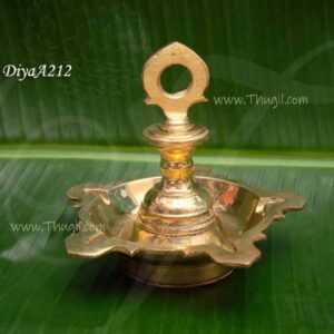 Thongu-Vilakku-Brass-Puja