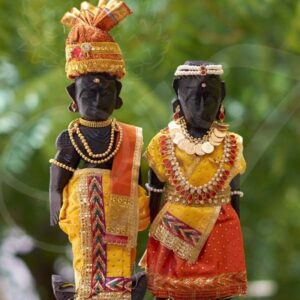 Beautiful Decoration Married Marapachi dolls bommai
