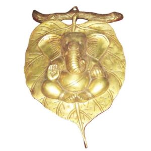 Lord Ganesha Leaf Wall Hanging