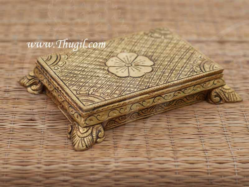 Brass Pedestal Stand For Idols 5"