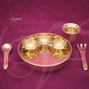 Brass Kitchen Set Indian Style of Seven Showpiece